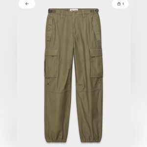 Aritzia Women’s TNA Black Cargo Pants